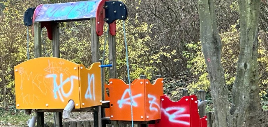 Vandalismus Spielplatz Weinbergstraße