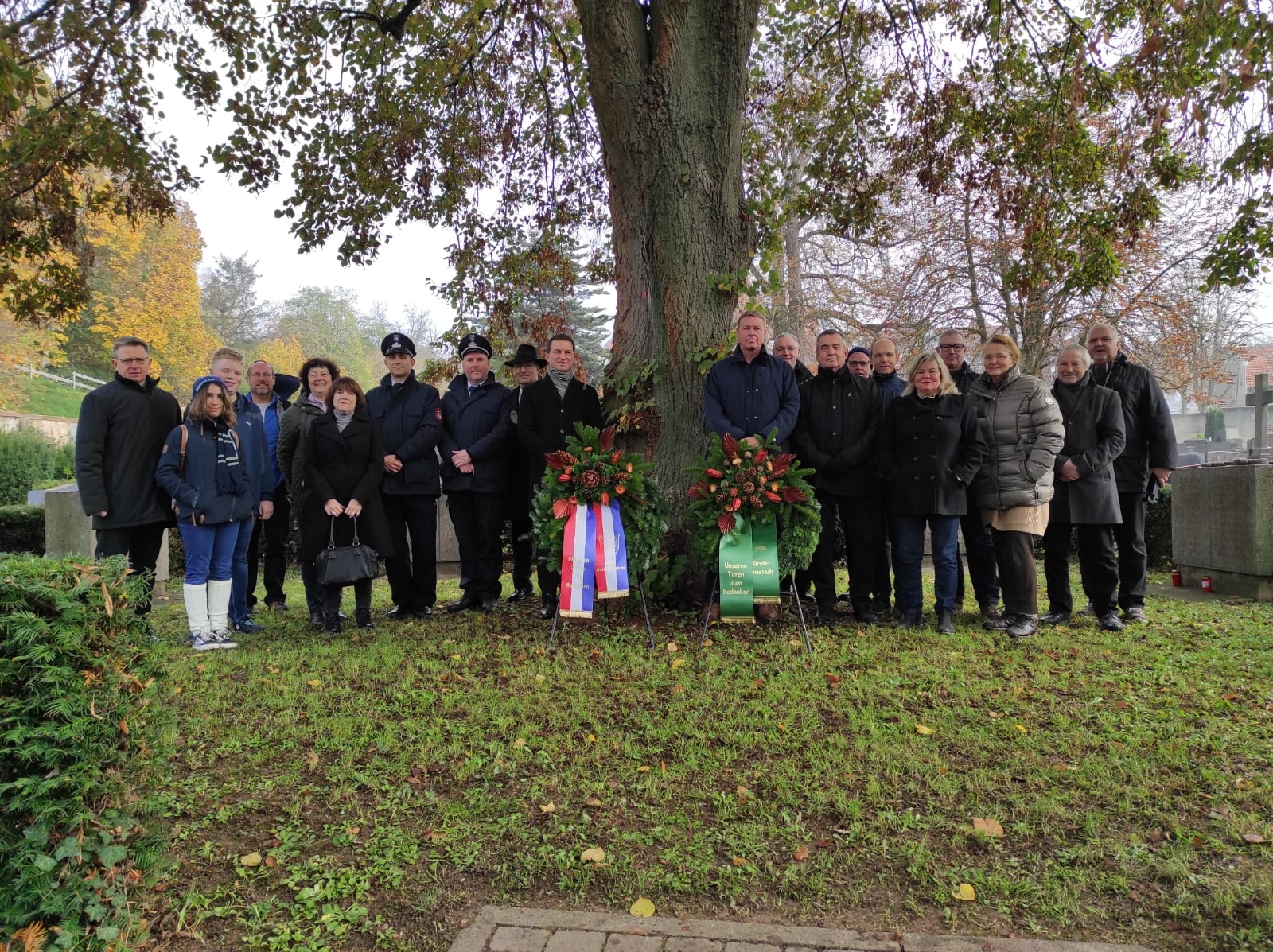 Volkstrauertag Gruppenbild Kernstadt