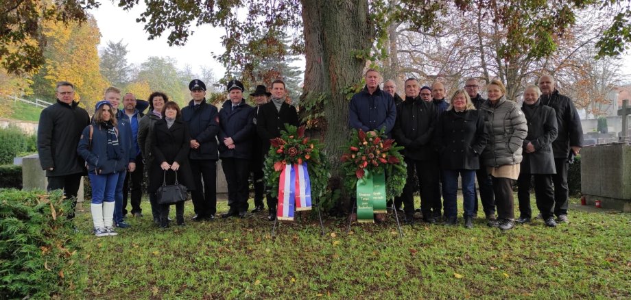 Volkstrauertag Gruppenbild Kernstadt