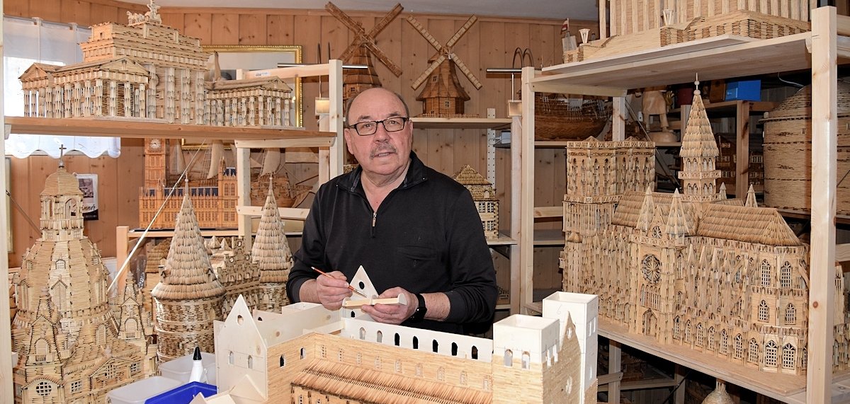 Franz Gruber in seiner Streichholzwelt