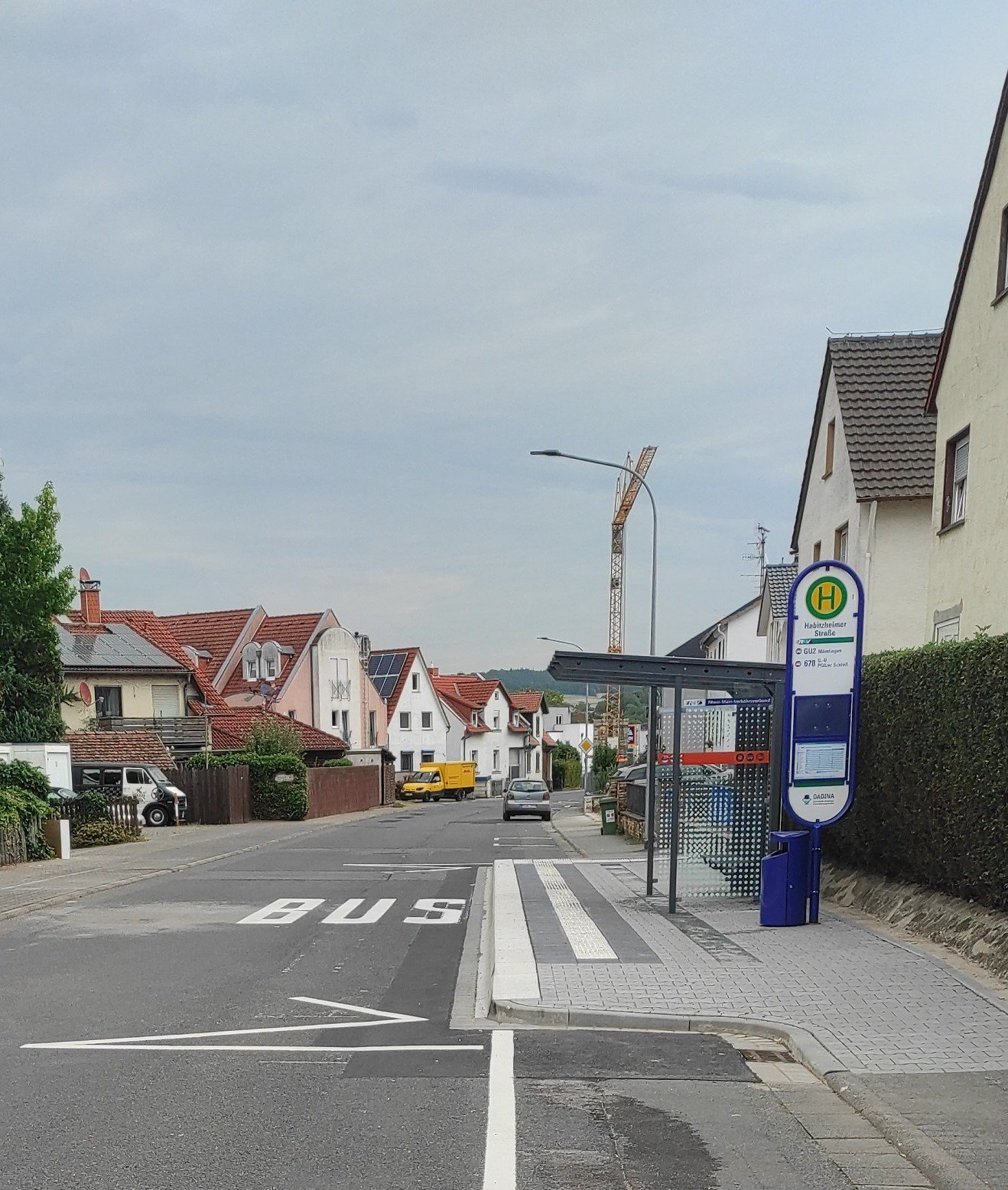 Habitzheimer Straße barrierefreie Bushaltestelle