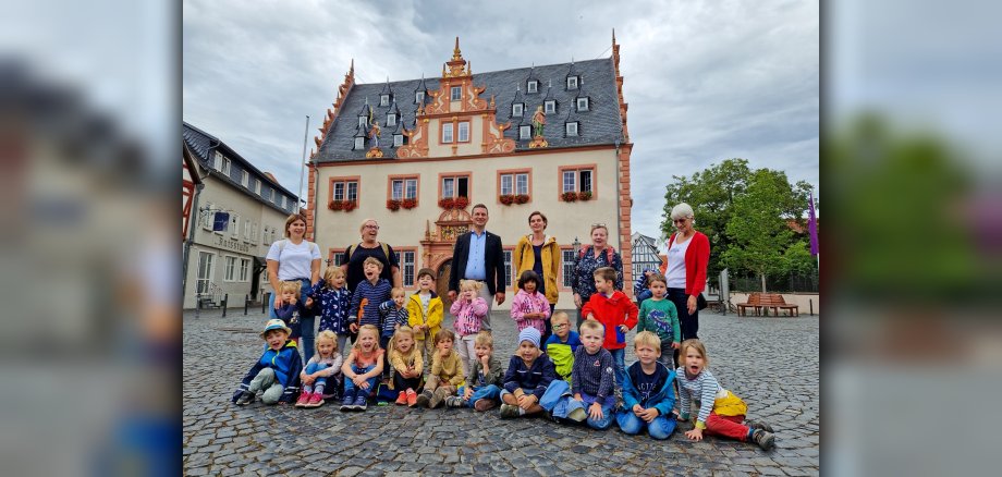 Kita-Kinder besuchen Bürgermeister