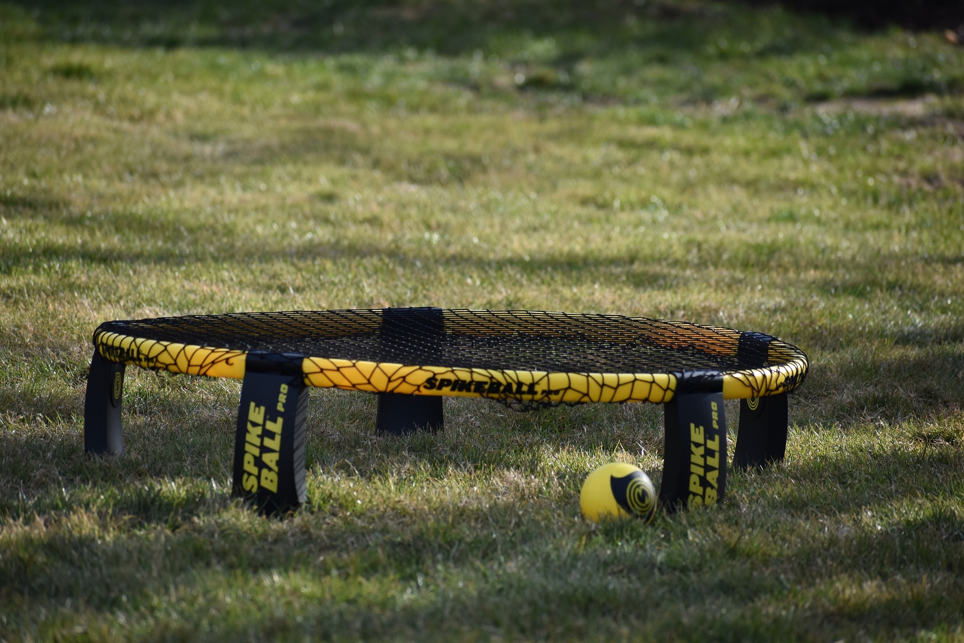 Spikeball