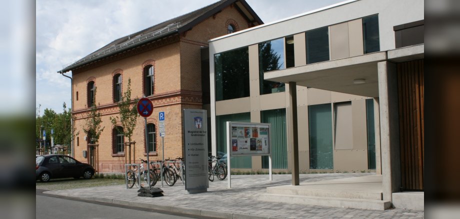 UmStadtBüro im alten Bahnhofsgebäude