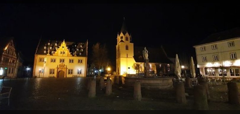 Marktplatz bei Nacht