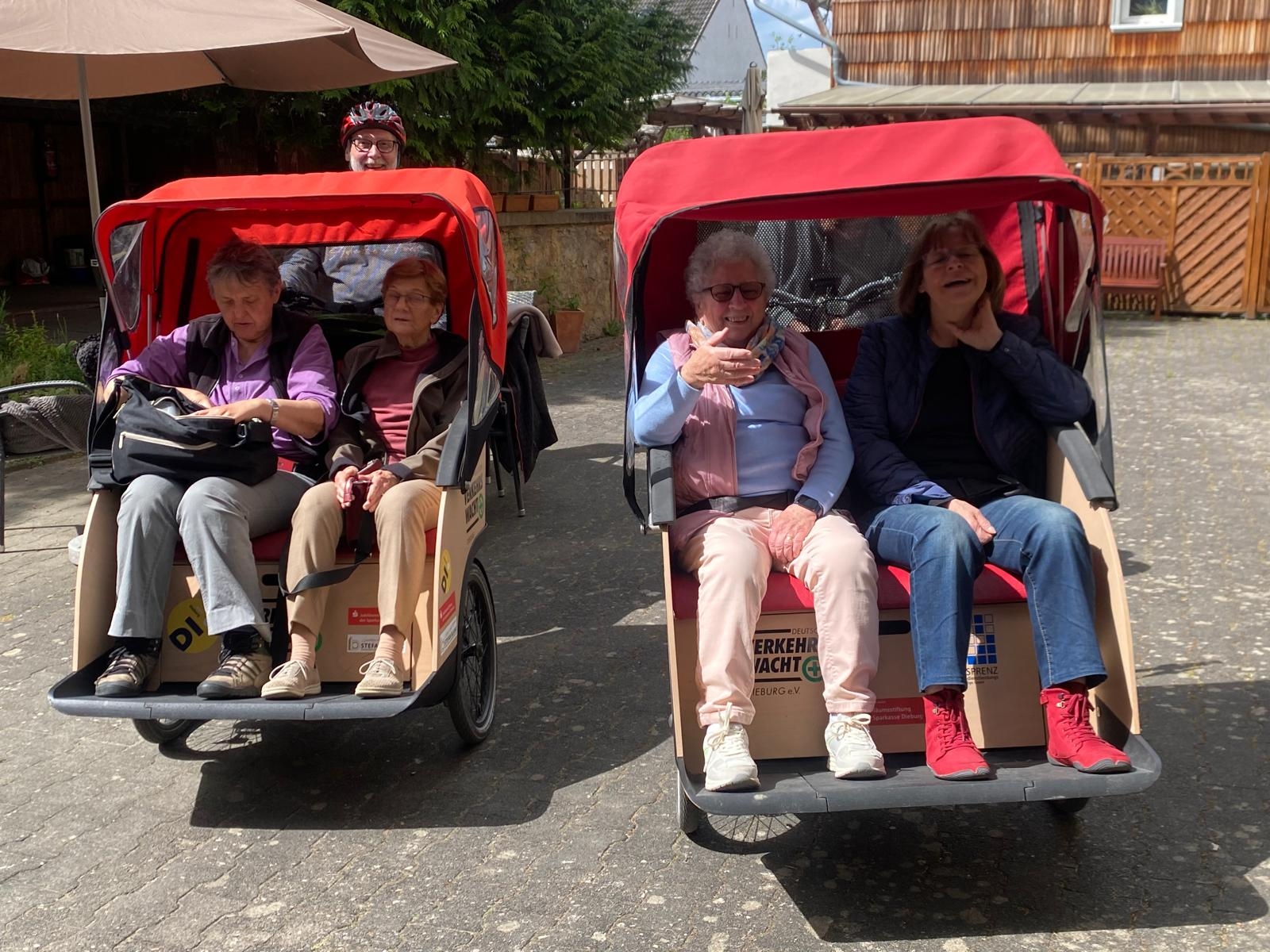 Rikschafahrten für Senioren