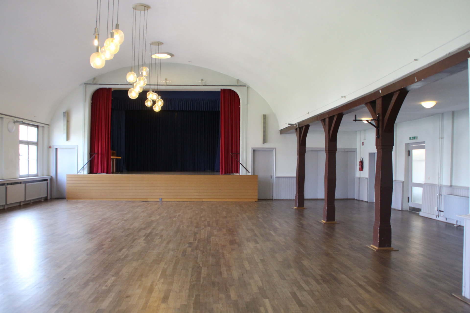 Saalbau Richen - Bühne