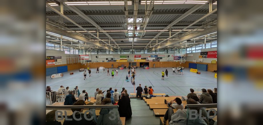 Foto: Streetball-Turnier in Stadthalle