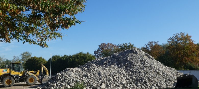 Abbruchmaterial, das vor Ort wieder eingebaut werden soll